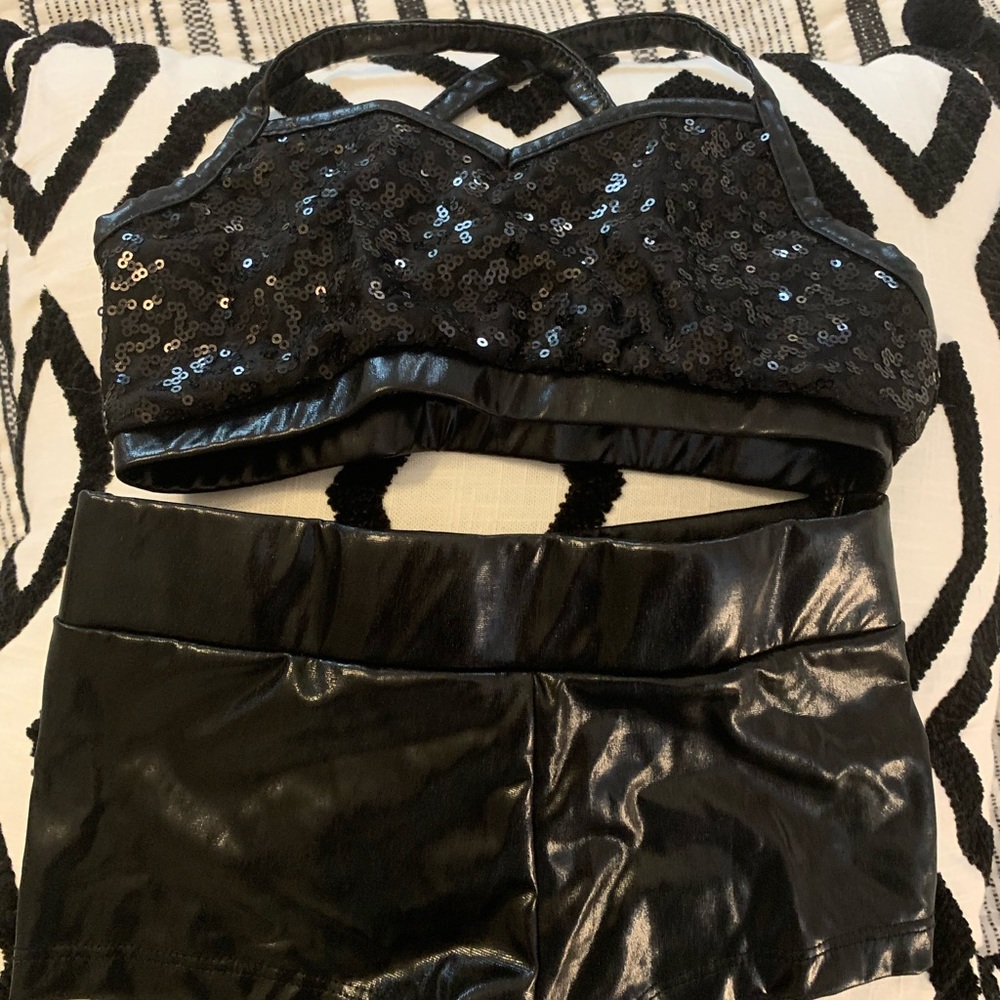 Girls dance outfit